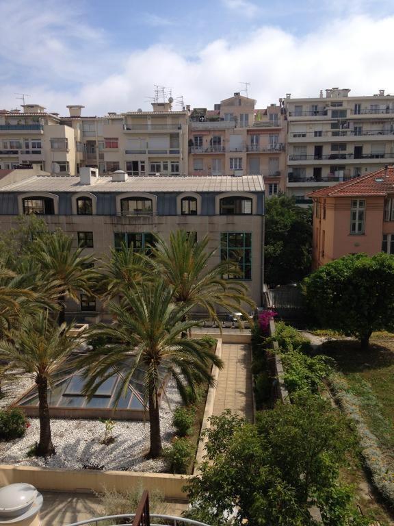 Appartement Superbe In At 450m. From The Sea *